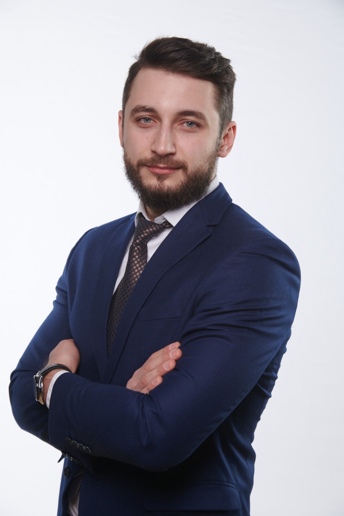 Роман Самойлов, руководитель проектов практики «АПК и потребительский сектор» Strategy Partners.jpg